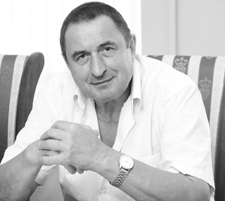 Виктор Емяшев